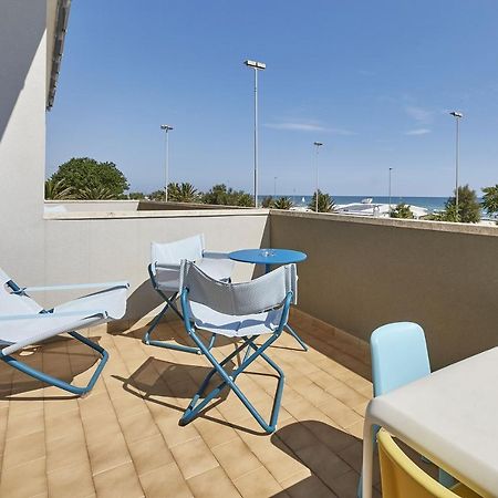 סניגליה Hotel Tritone מראה חיצוני תמונה