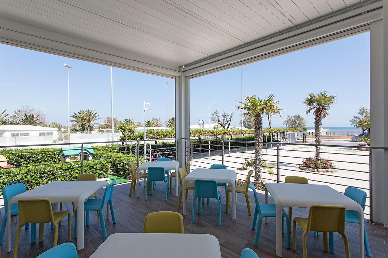 סניגליה Hotel Tritone מראה חיצוני תמונה